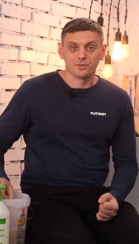 Нужно ли мочить плитку?